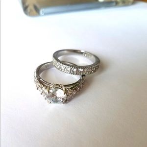 2pc set silver plated rings